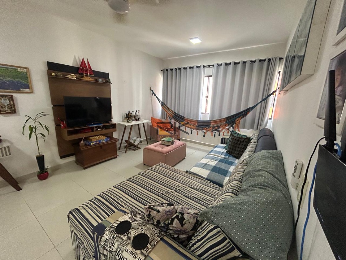 Apartamento No Tenório com 2 Dormitórios Sendo 1 Suíte,1 Banheiro Social,sala 2 Ambientes