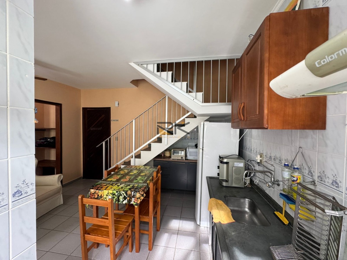 Apartamento No Pereque Açú à Venda com 2 Dormitórios,sala,cozinha e Banheiro