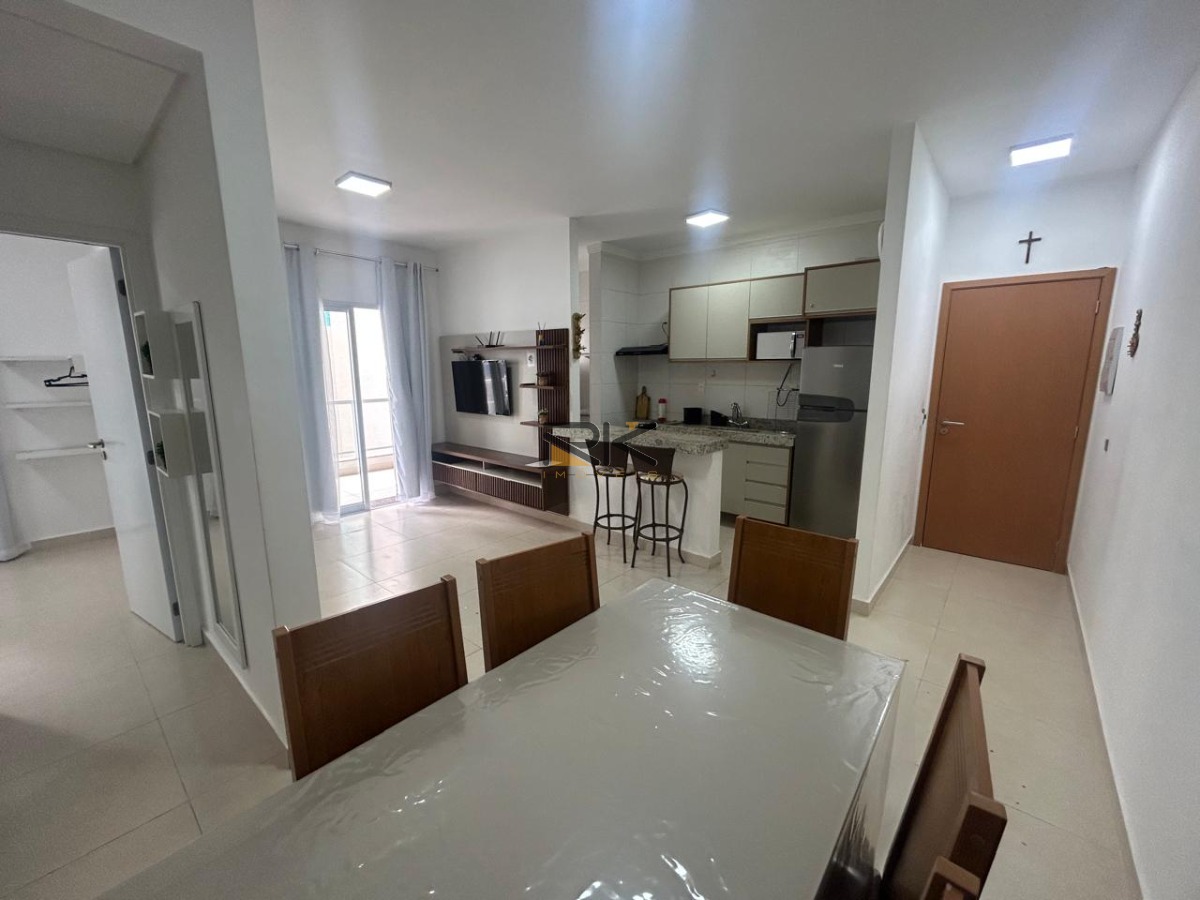 Apartamento Praia Grande com 2 Dormitórios Sendo 1 Suíte,sala de Estar e Cozinha